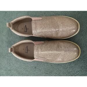 Monkey Feet Rose Gold Leather Slip On Sneakers Size 9 Description: